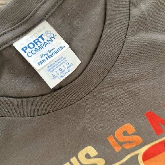 Hawaiian T Shirt - Picture 4 of 4